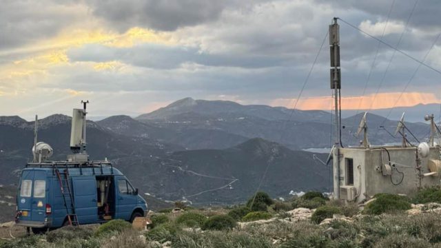 H COSMOTE θωρακίζει τις τηλεπικοινωνίες στις Κυκλάδες