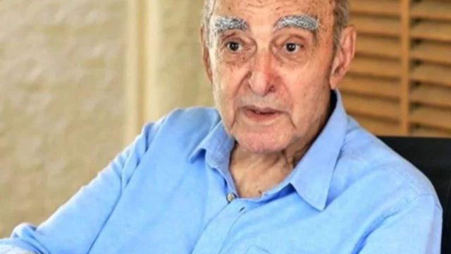 Πέθανε ο ναύαρχος Αντώνης Θεοχάρης