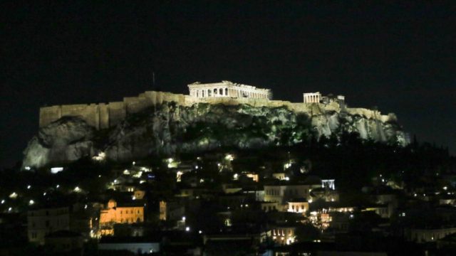 Η φωτογραφία της ημέρας: Τίποτα πιο όμορφο από την φωτισμένη Ακρόπολη…