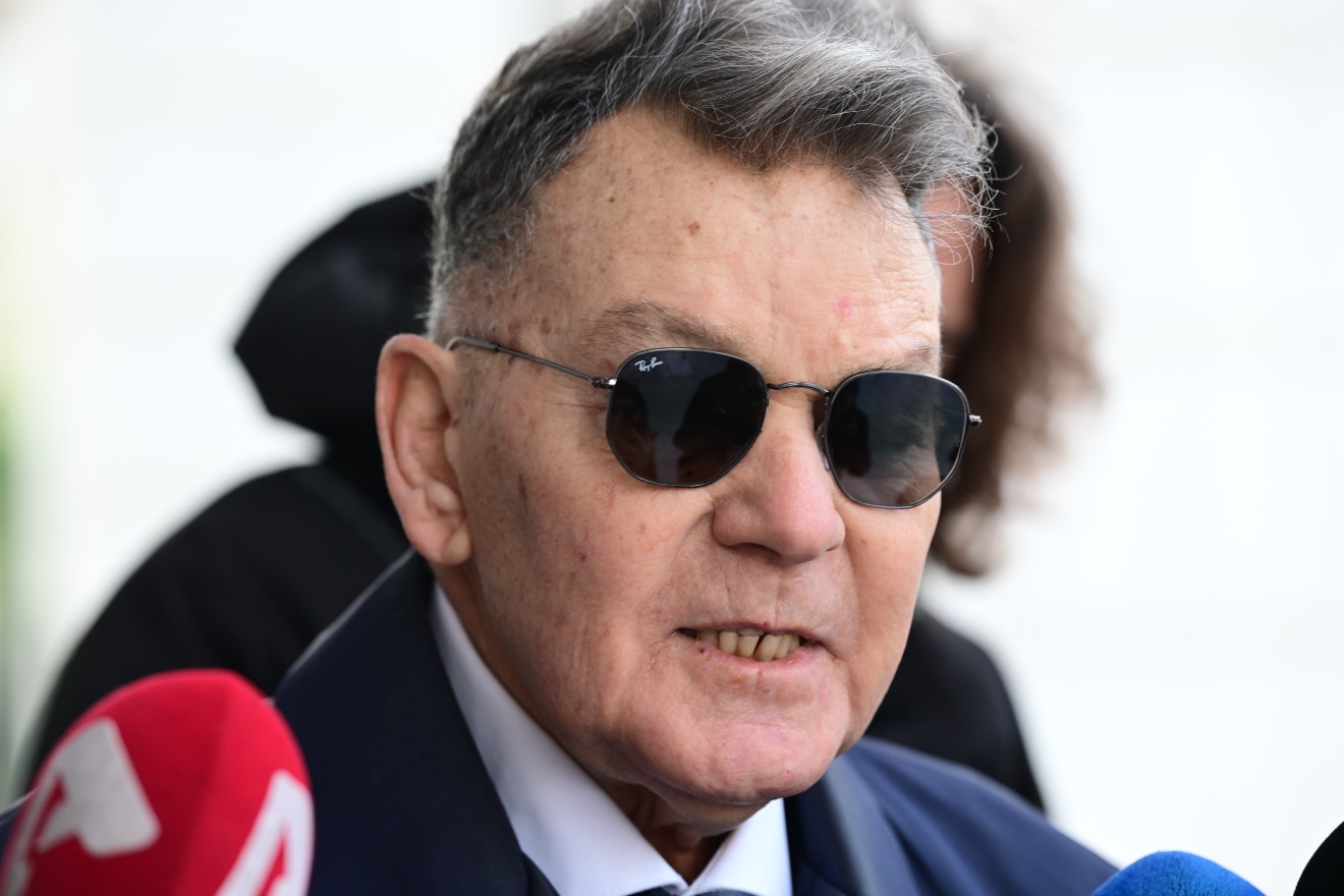 «Δε θα αποσωληνωθεί σύντομα»: Οι εξελίξεις για την υγεία του Αλέξη Κούγια