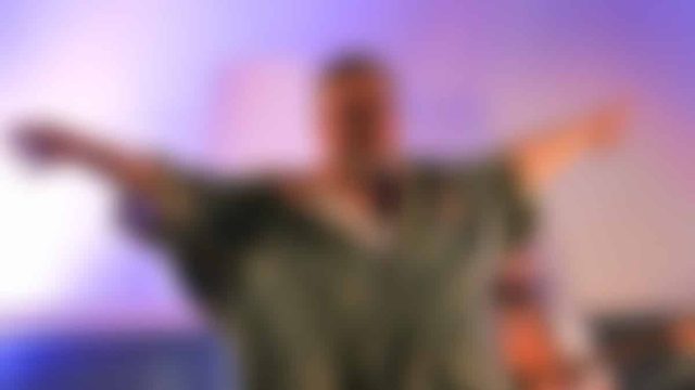 Σοκ με την αποκάλυψη γνωστού τραγουδιστή:  «Δεν ήθελα να ξεφτιλιστώ, αλλά δεν είχα λεφτά για την κηδεία του πατέρα μου»