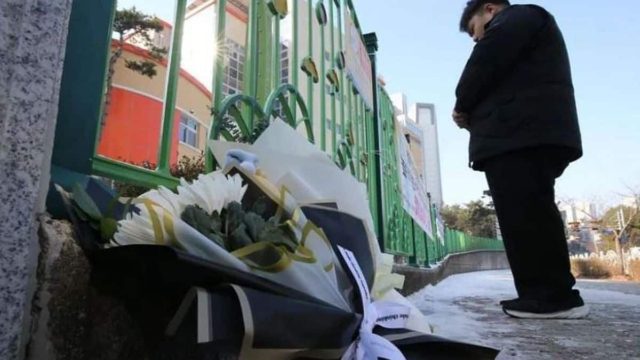 Φρίκη: Δασκάλα μαχαίρωσε θανάσιμα 8χρονο κοριτσάκι!