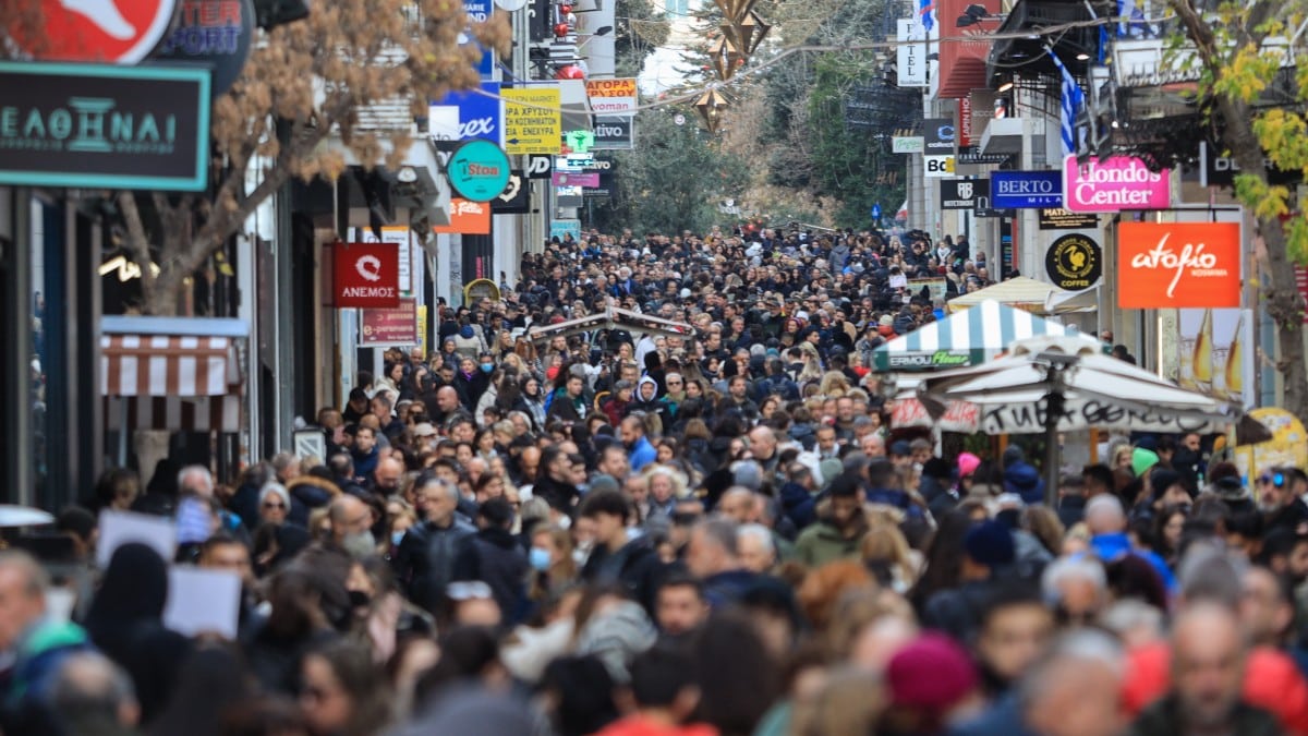 Η αβεβαιότητα φαίνεται και στις αγορές των Ελλήνων: Αρνούνται να… ψωνίσουν μακροπρόθεσμα