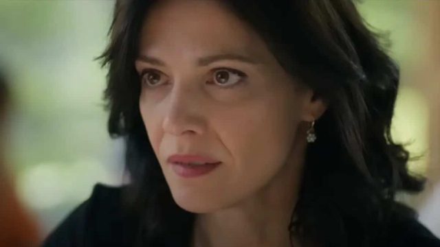 Παιχνίδια εκδίκησης: Η Μαρίνα περνάει το βράδυ με τον κολλητό του άνδρα της