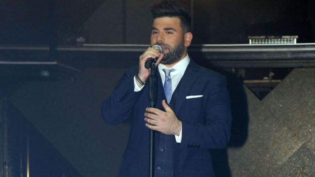 Η φωτογραφία της ημέρας: Ζει από τα τραγούδια του – 9 χρόνια χωρίς τον Παντελή Παντελίδη