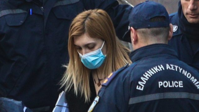 Δεν…ντράπηκε η Ρούλα Πισπιρίγκου: «Καλή μάνα μπορεί να μην ήμουν, όχι όμως δολοφόνος»