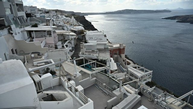 Με… γενναία έκπτωση: Σπίτι 63 τετραγωνικών στη Σαντορίνη πωλείται 850.000 από 950.000 ευρώ