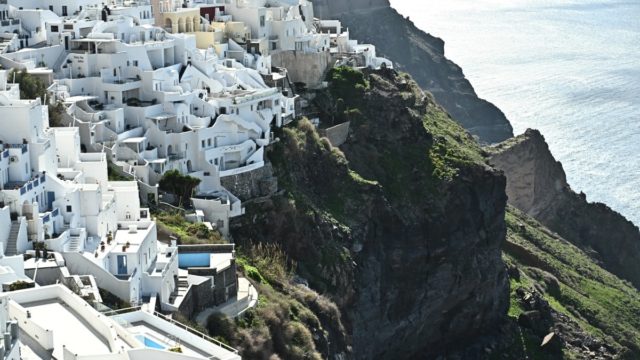 Πάνω από 7.700 σεισμοί σε εννέα ημέρες ανάμεσα σε Σαντορίνη και Αμοργό – Αυξημένος ο κίνδυνος κατολισθήσεων