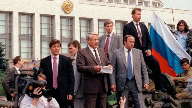 Σαν σήμερα, 7 Φεβρουαρίου 1990: Η κατάρρευση της Σοβιετικής Ένωσης