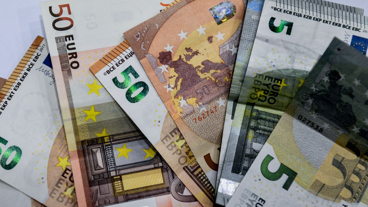 Έρχονται οι πληρωμές των συντάξεων Μαρτίου 2025: Οι ημερομηνίες για όλους τους συνταξιούχους