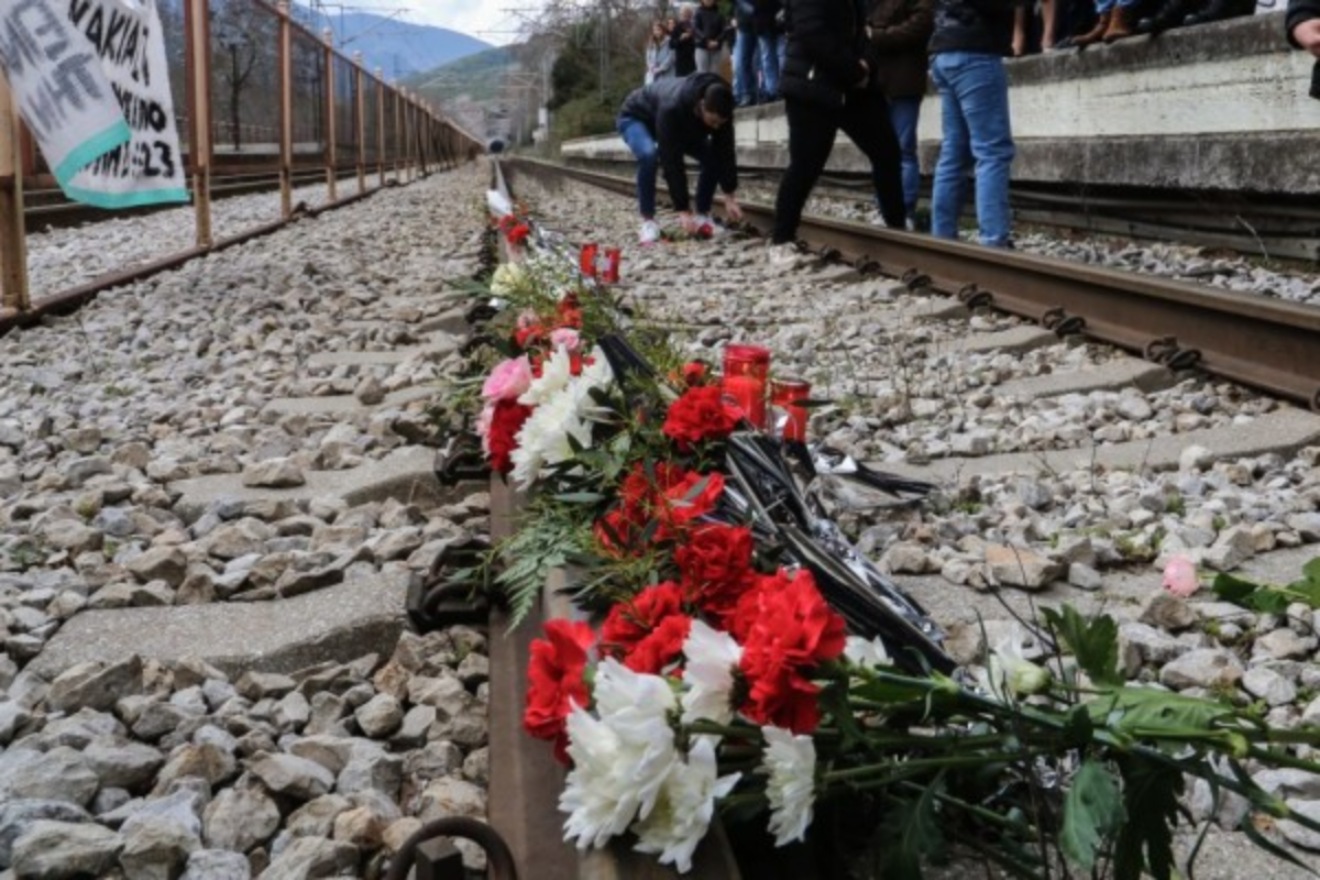 Σήμερα (27/2) το πόρισμα του Εθνικού Οργανισμού Διερεύνησης Ατυχημάτων για την τραγωδία στα Τέμπη – Τι θα διαλευκάνει