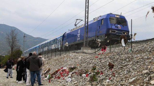 Τραγωδία στα Τέμπη: Η εκτίμηση των πραγματογνωμόνων για τις φάσεις της έκρηξης στη σύγκρουση των δύο τρένων