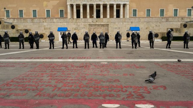Εξελίξεις μετά τα νέα βίντεο για τα Τέμπη: Κατεπείγουσα έρευνα για τη γνησιότητά τους