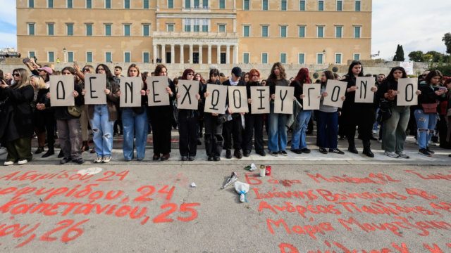 Δημοσκόπηση Prorata: «Αγκάθι» στην αξιοπιστία της κυβέρνησης τα Τέμπη – Ποιοι είναι οι κερδισμένοι