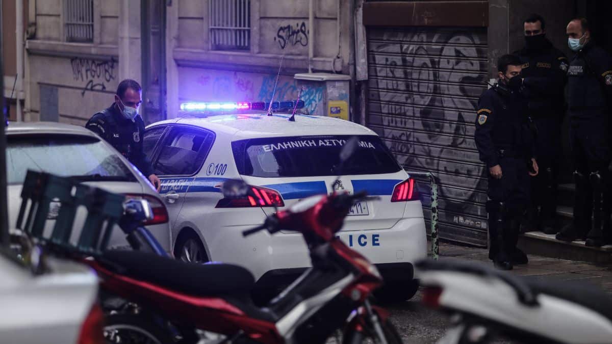 Θρίλερ στη Σύμη: Ψυχιατρική εξέταση στον 15χρονο για το ποντικοφάρμακο στη μητέρα της 13χρονης – Συγκλονισμένο το νησί