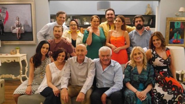 Βρέξει χιονίσει, το «Σόι σου» παραμένει σταθερή αξία!