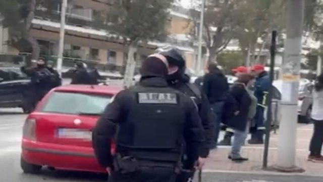 Τραγικό τροχαίο στο Νέο Ψυχικό: Ανετράπη ΙΧ – Ένας νεκρός και πέντε τραυματίες