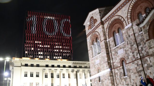 100 χρόνια Ολυμπιακός: Τα εντυπωσιακά πλάνα από το drone show (video)