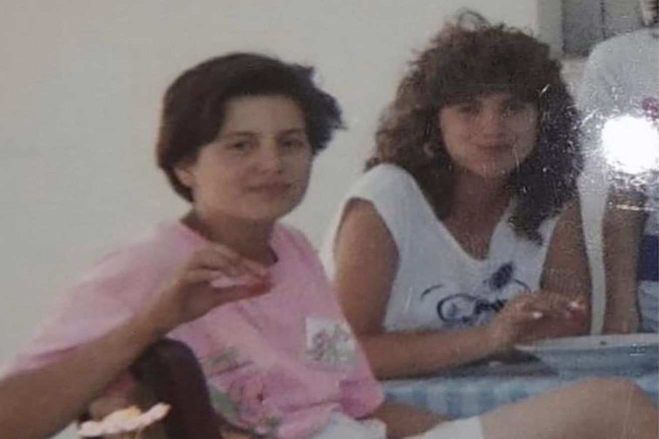 «Όταν δούλευα σε πτηνοτροφείο…»: Συγκλονίζει η βουλευτής, Μαρίνα Κοντοτόλη