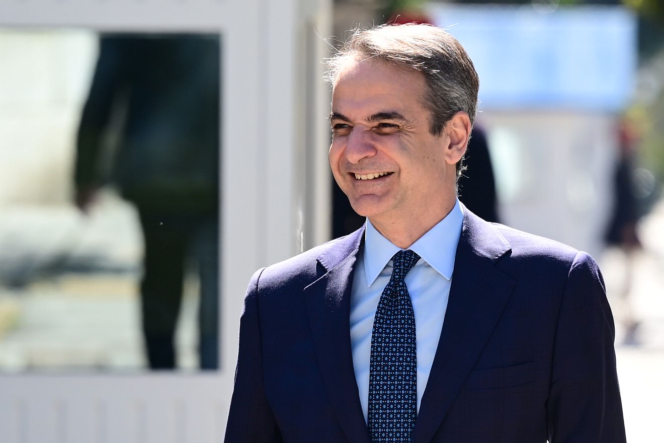 Ανασχηματισμός: Αμετακίνητος ο Άδωνις, αλλάζει πόστο ο Βορίδης – Τα τηλέφωνα του Μητσοτάκη στους νέους Υπουργούς και Υφυπουργούς
