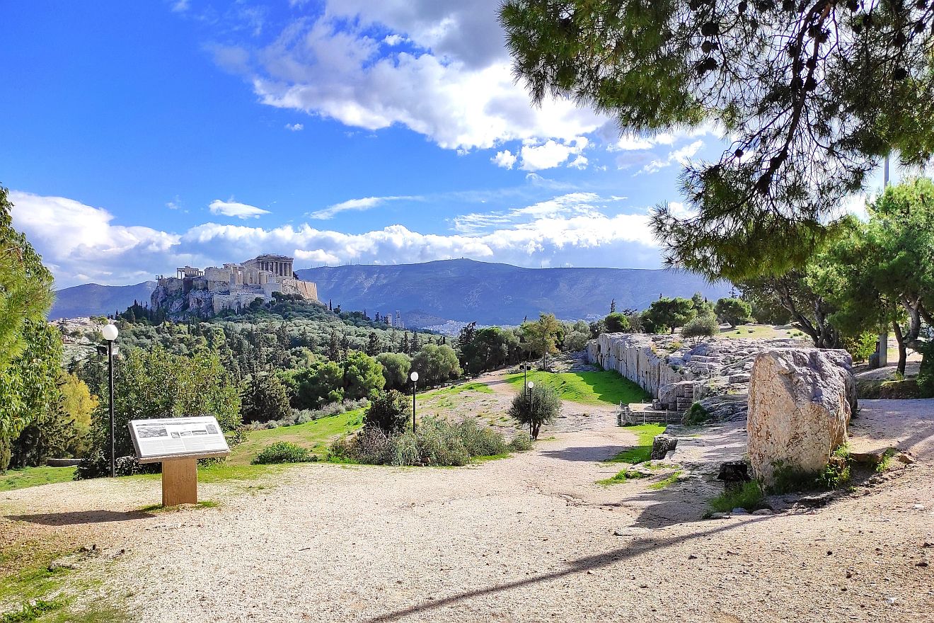 Λόφος Φιλοπάππου: Η άγνωστη ιστορία του ανθρώπου που χάρισε το όνομά του στην περιοχή