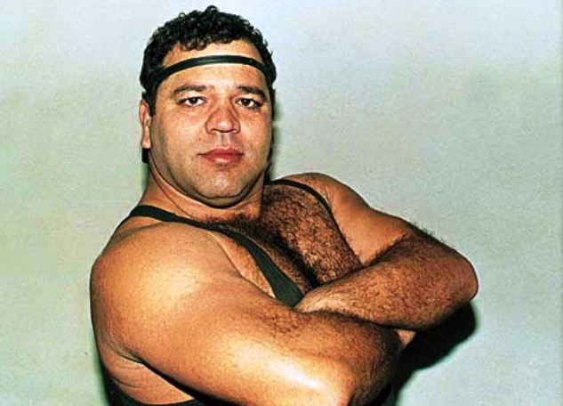 Σουγκλάκος