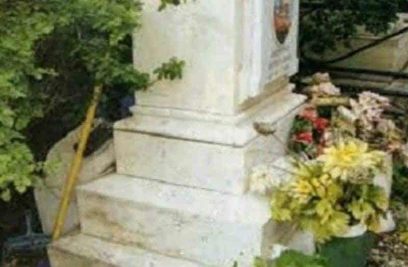 Τάφος Παπαμιχαήλ