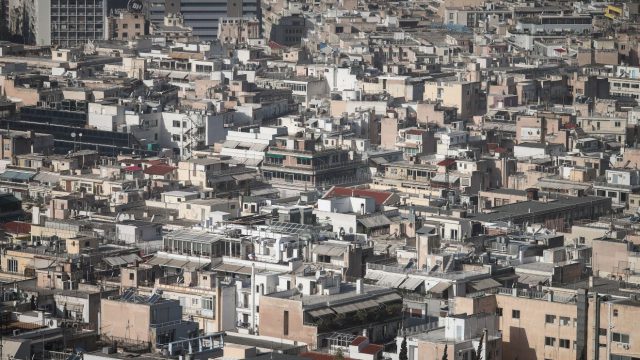 Χρησικτησίες, μείωση φόρων, myProperty: Όλα τα SOS για τις ελαφρύνσεις στα ακίνητα