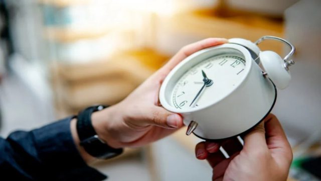 Αλλαγές στις ώρες κοινής ησυχίας από τον Απρίλιο – Τι απαγορεύεται