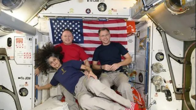 Επιστρέφουν οι αστροναύτες που «ξεχάστηκαν» 9 μήνες στο διάστημα – Τι έχει συμβεί στα σώματά τους