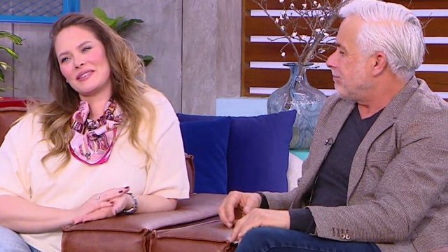 Πλάνταξε στο κλάμα η Ανίτα Μπραντ στο πλευρό του Χάρη Χριστόπουλου: «Κατηγορούσα το σώμα που μου δεν κράτησα παραπάνω το μωρό»