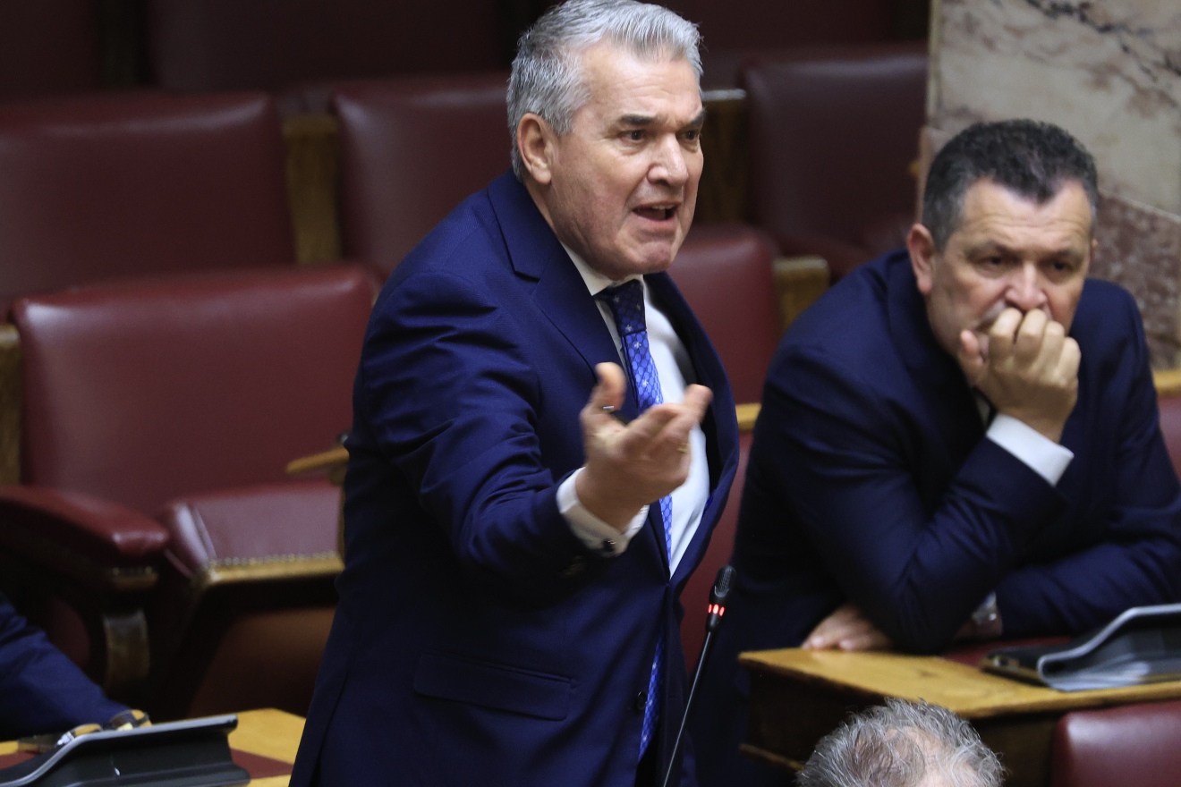 Δημήτρης Κυριαζίδης: Αστυνομικός ο βουλευτής που έκανε το σεξιστικό σχόλιο – “Αγαπάει” τις γυναίκες και τους γκέι – Ποιος είναι εκτός πολιτικής