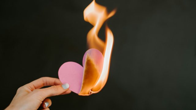 Κίνδυνος χωρισμού: 7 συμβουλές για σχέσεις που απαγορεύεται να ακολουθήσετε