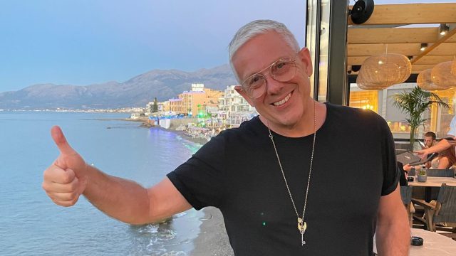 Ο Τάσος Δούσης γλεντά ξανά Παπαδόπουλο για την Εθνική Πινακοθήκη: «Είναι αισθητικός φασισμός και αυτό που κατάφερε ήταν…»