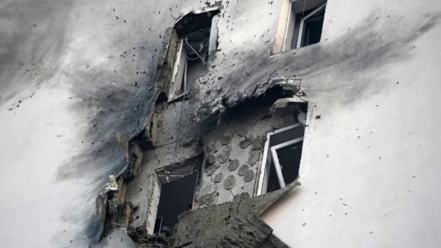 Κίεβο: Εξαπέλυσε μεγάλη επίθεση με drones εναντίον της Μόσχας λίγο πριν τη συνάντηση ΗΠΑ – Ουκρανίας