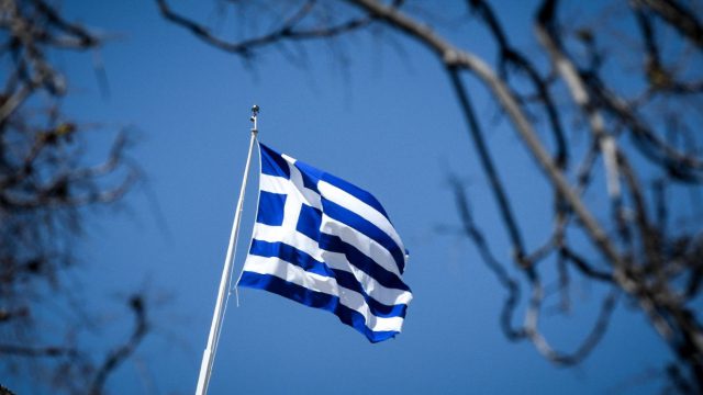 Αργία 25ης Μαρτίου: Πώς αμείβονται οι μισθωτοί που θα εργαστούν ανήμερα της εθνικής επετείου