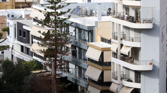 ΕΝΦΙΑ: Πώς να κάνετε τις 12 δόσεις 24, οι παγίδες – Ποιοι δεν πληρώνουν τίποτα