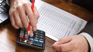 Νέες ρυθμίσεις στον εξωδικαστικό μηχανισμό από τον Απρίλιο – Τι αλλάζει για τους οφειλέτες
