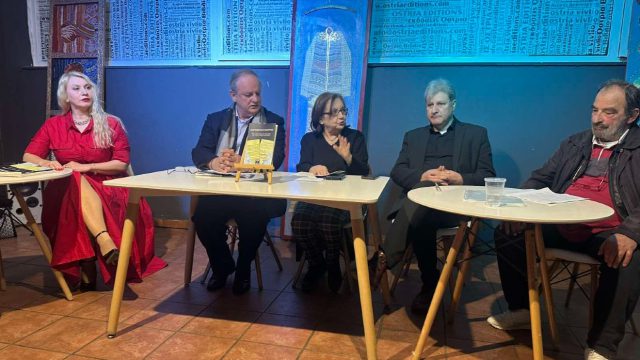 Η παρουσίαση του βιβλίου (Α)γνώστου Πατρός της Γωγώς Φάκου – Θεοδωράκη