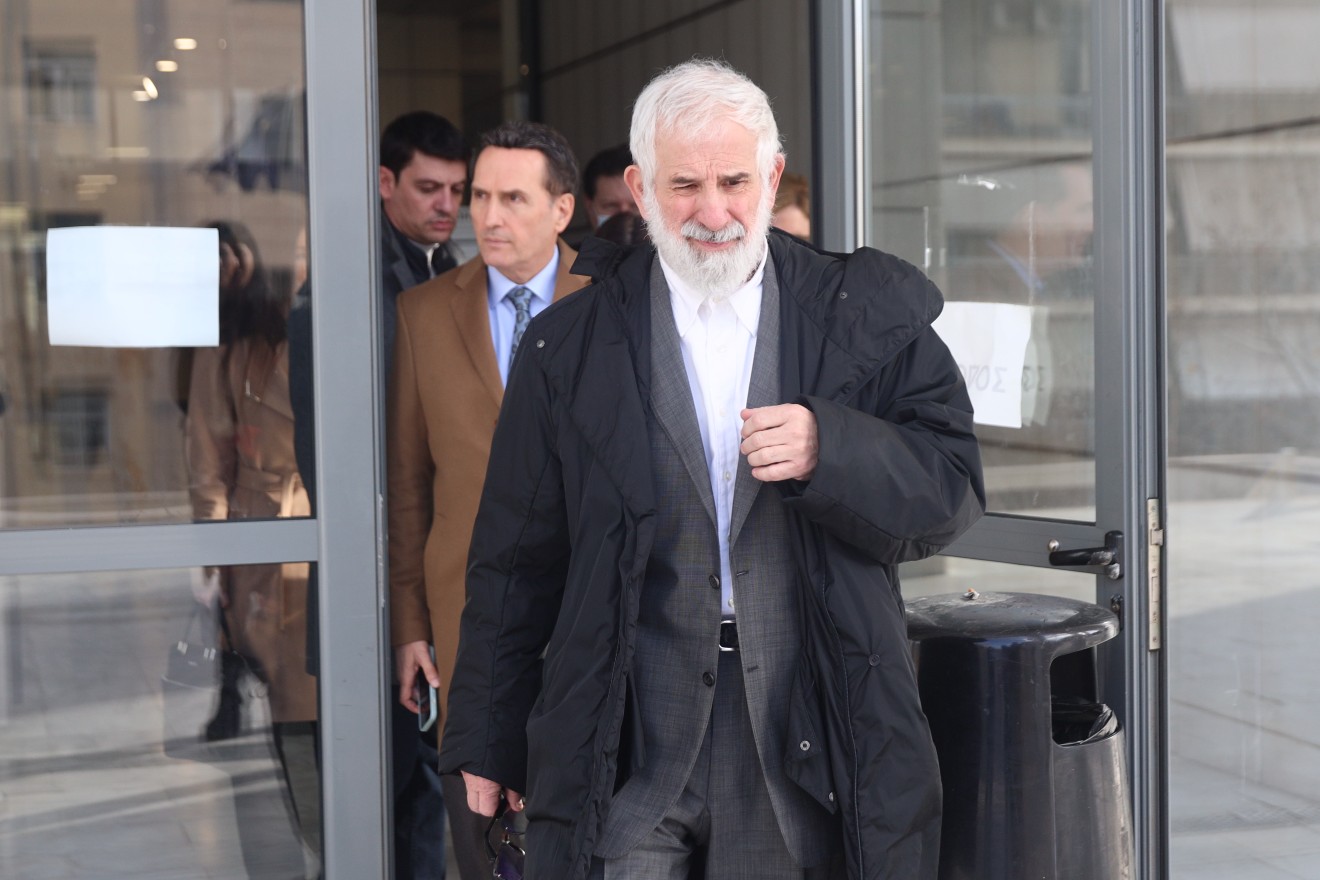 Πέτρος Φιλιππίδης: Η αντίδρασή του μπροστά στις κάμερες σε ερώτηση για την Καίτη Κωνσταντίνου