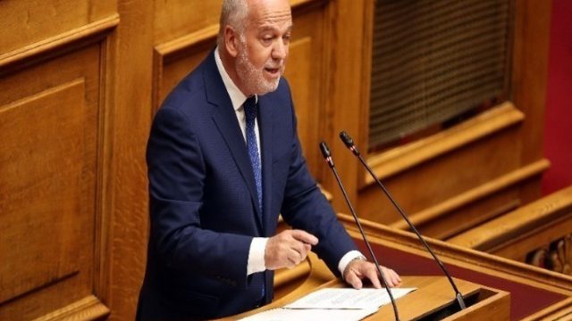 Με απόφαση Φλωρίδη: Αναστολή καθηκόντων σε ιατροδικαστή που καταγγέλθηκε για παραποιημένη έκθεση