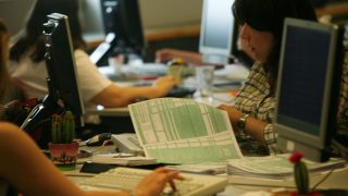 Οι φορολογικές δηλώσεις για το 2025 έρχονται: Ολα όσα πρέπει να γνωρίζετε