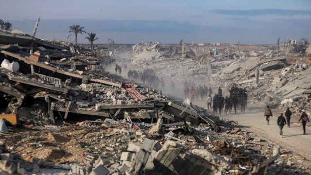 Αιματοκύλισμα στη Γάζα: 330 νεκροί μετά τους νέους ισραηλινούς βομβαρδισμούς – Νεκρός ο υπουργός Εσωτερικών της Χαμάς