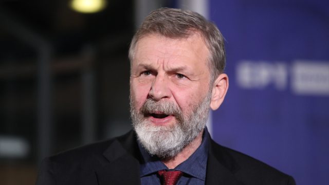 Γκλέτσος για τον μαινόμενο αρχιμανδρίτη στη Λαμία: Φταίει το σάκχαρο, είναι ένας καλός άνθρωπος