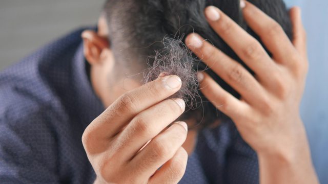 7 σημάδια που τα μαλλιά σας μπορεί να αποκαλύψουν για την υγεία σας