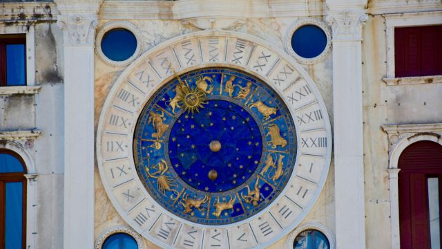 Ζώδια: Τι μας λένε τα άστρα για σήμερα, Δευτέρα 24 Μαρτίου;