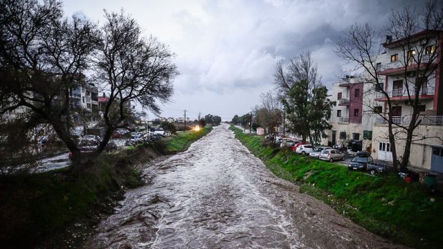 Καιρός: Συναγερμός και σε άλλα νησιά του Αιγαίου – Ήχησε το 112 σε Σάμο, Χίο και Ικαρία