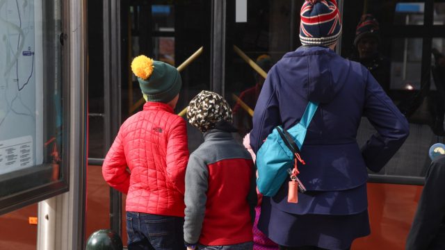 Καιρός σήμερα 4/3: Λιγότερες βροχές αλλά αυξημένα μποφόρ και κρύο – Η εκτίμηση Καλλιάνου και Αρναούτογλου