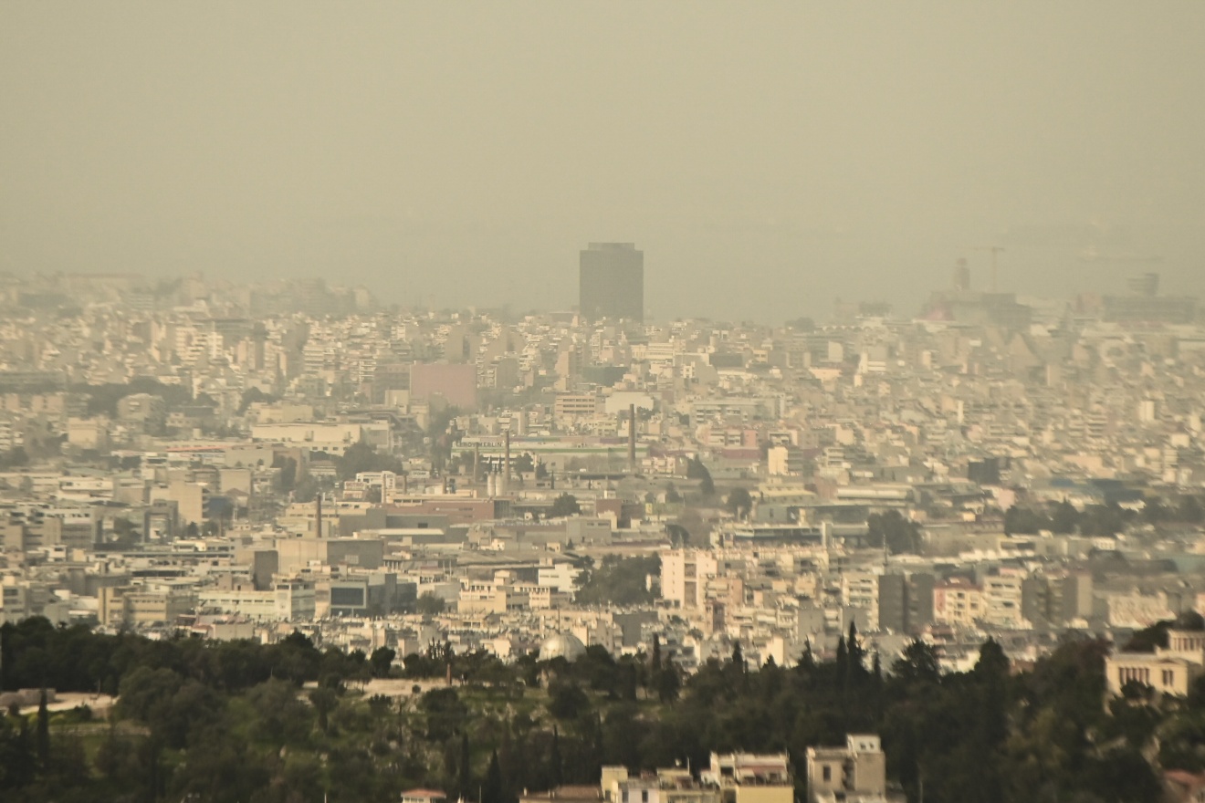 Καιρός σήμερα 14/3: «Πέπλο» σκόνης και 27 βαθμοί – Εξελίξεις από Σούζη και Αρναούτογλου
