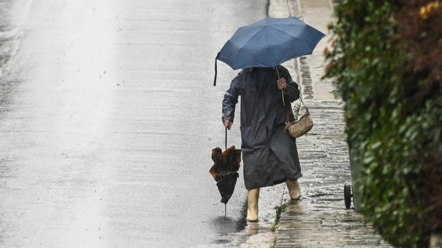 Καιρός σήμερα 30/3: Επιστρέφουμε στο τέλος Οκτωβρίου-αρχές Νοεμβρίου – Η πρόγνωση Αρνιακού και Τσατραφύλλια